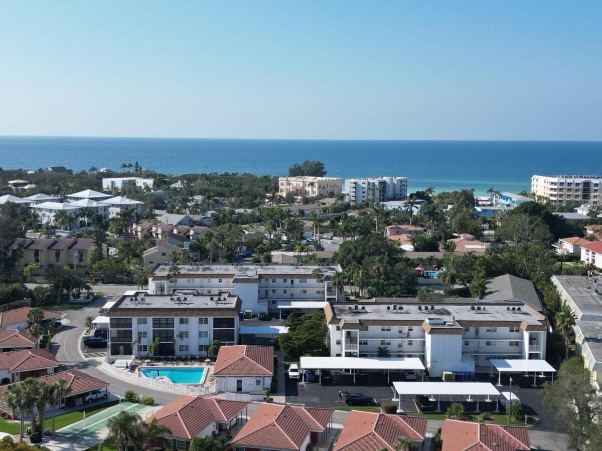 2 Bed 2 Bath Centrally Located On Siesta Key Sarasota Dış mekan fotoğraf