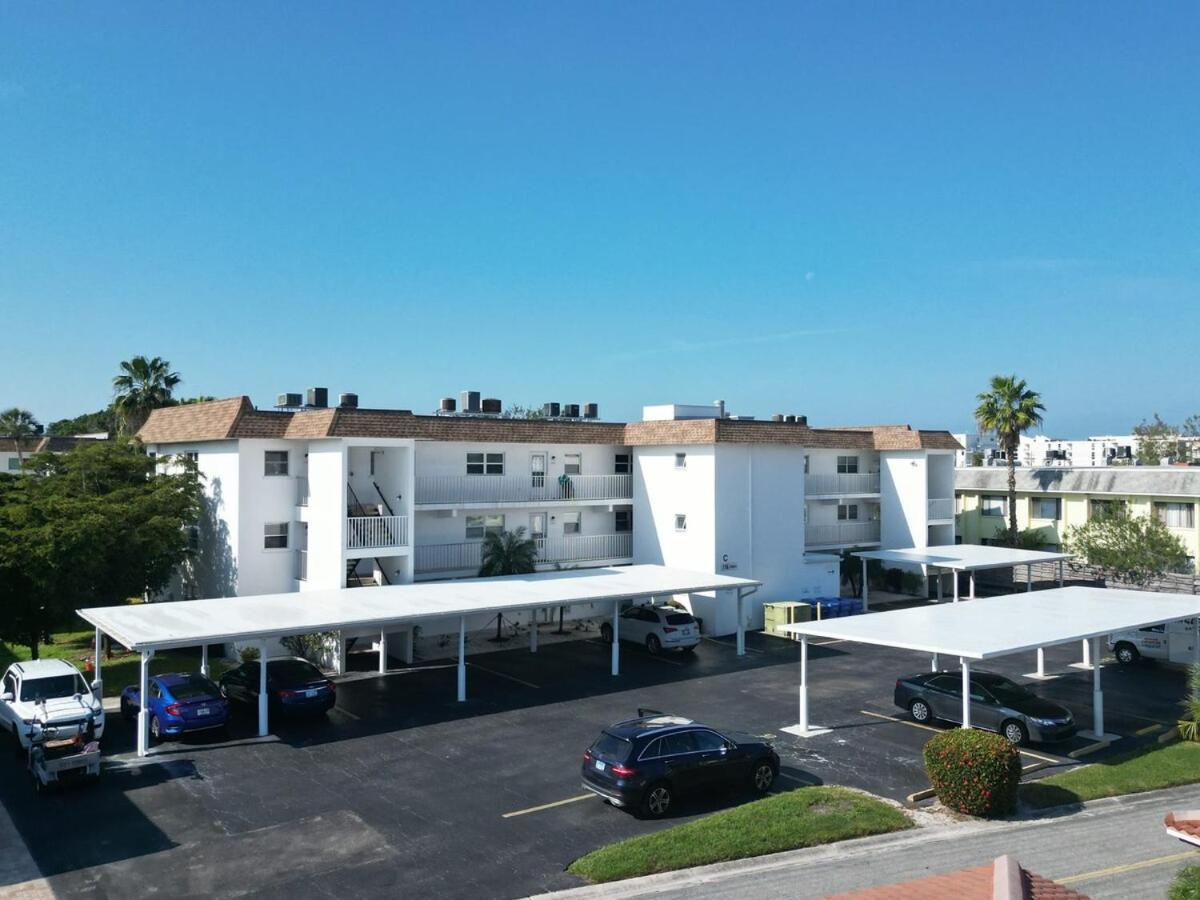 2 Bed 2 Bath Centrally Located On Siesta Key Sarasota Dış mekan fotoğraf