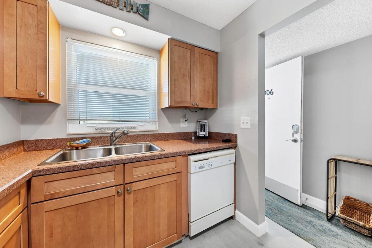 2 Bed 2 Bath Centrally Located On Siesta Key Sarasota Dış mekan fotoğraf