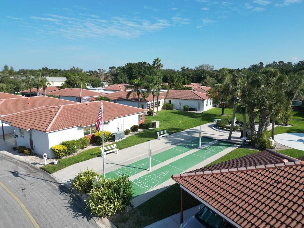 2 Bed 2 Bath Centrally Located On Siesta Key Sarasota Dış mekan fotoğraf